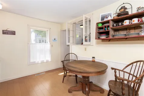 27 Belknap Street Laconia NH 03246