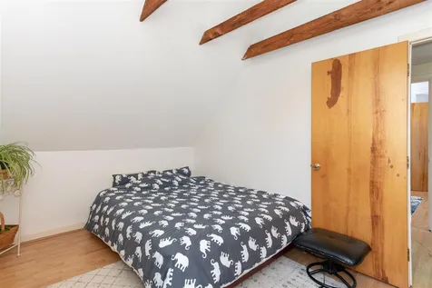 27 Belknap Street Laconia NH 03246