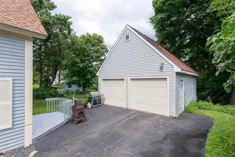 27 Belknap Street Laconia NH 03246
