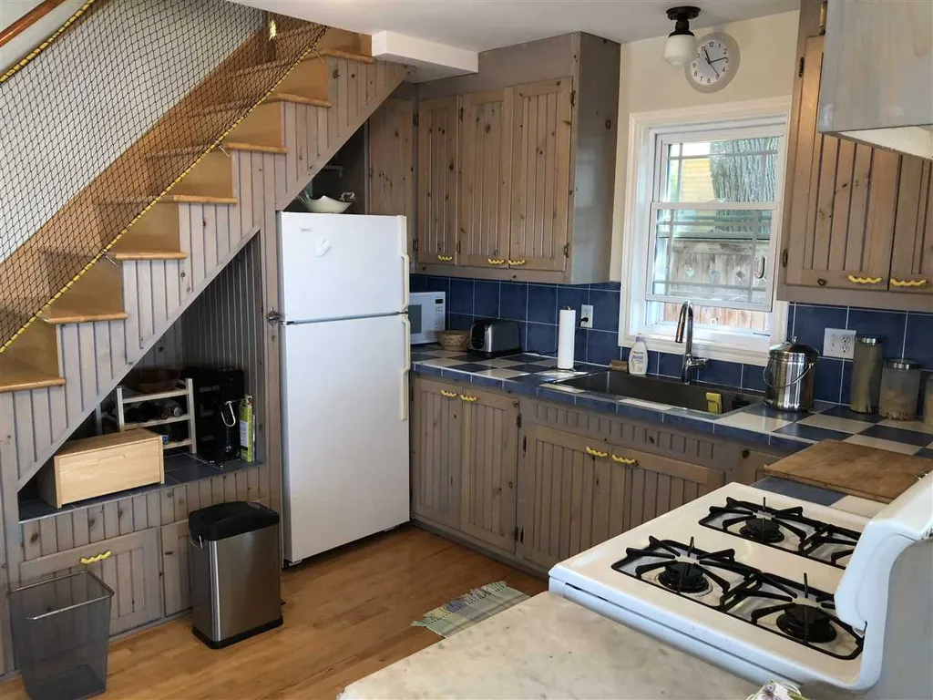 38 Lake Park Extension Derby VT 05829
