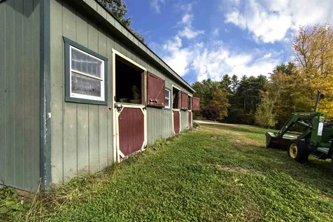 80 Cherry Lane Madbury NH 03823