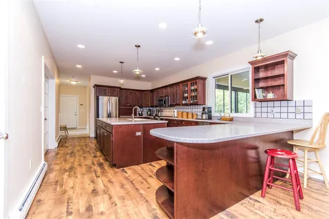 80 Cherry Lane Madbury NH 03823