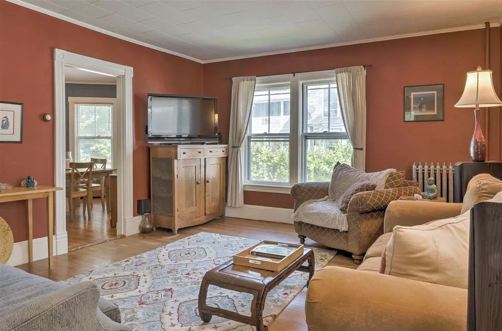 190 Elm Street Keene NH 03431