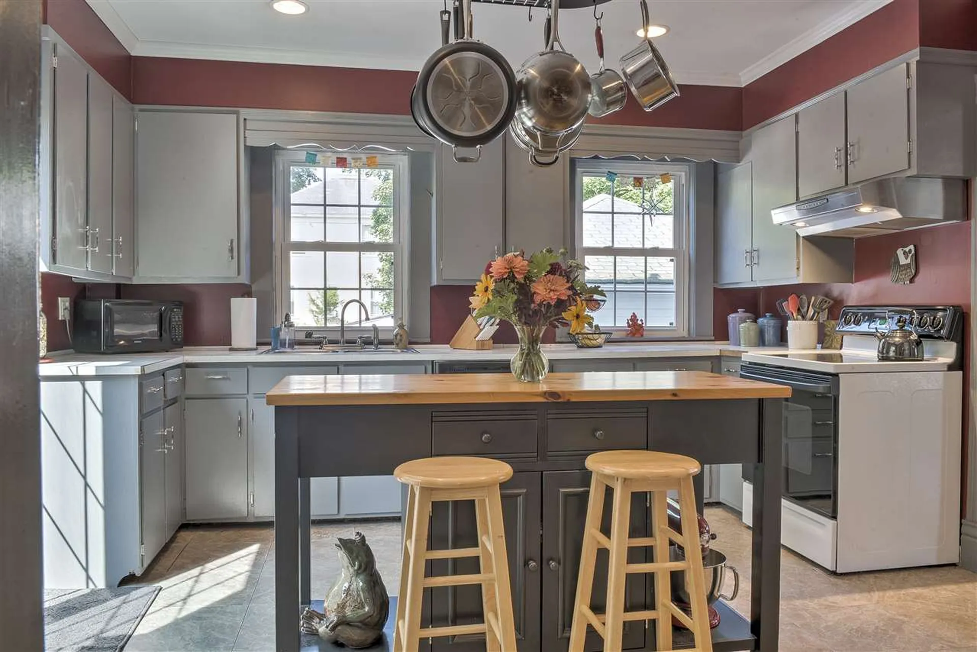 190 Elm Street Keene NH 03431