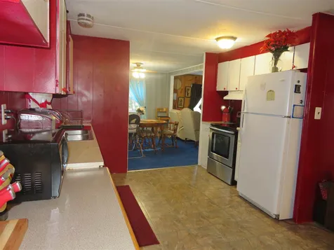 28 Ferncroft Drive Hinsdale NH 03451