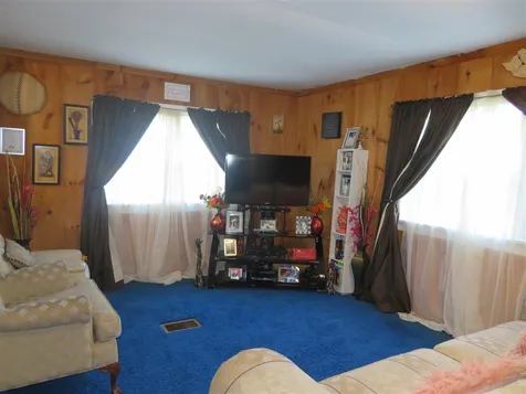 28 Ferncroft Drive Hinsdale NH 03451