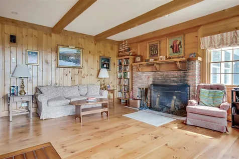 214 Woodland Trace New London NH 03257