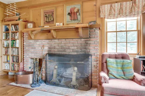 214 Woodland Trace New London NH 03257