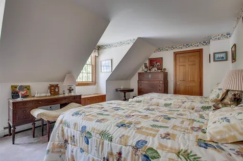214 Woodland Trace New London NH 03257
