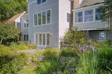 214 Woodland Trace New London NH 03257