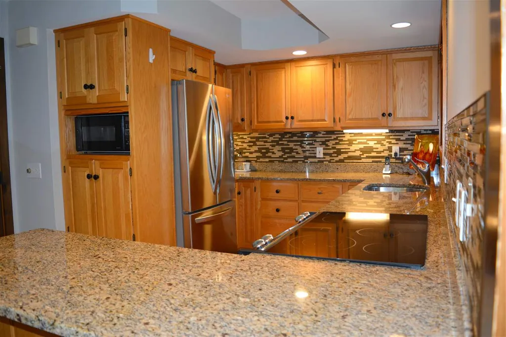 13 Anderson Pond Road Grantham NH 03753