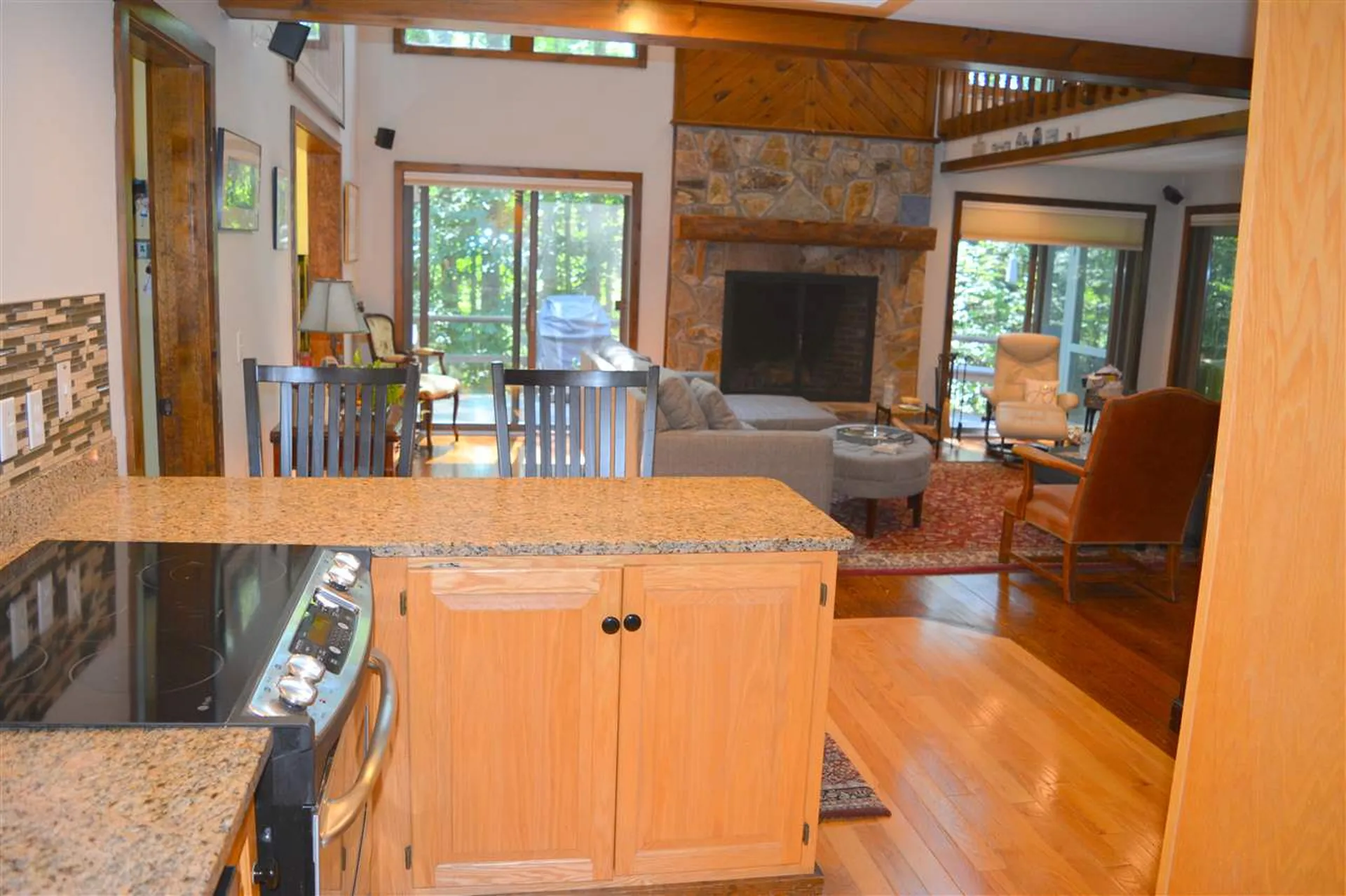 13 Anderson Pond Road Grantham NH 03753
