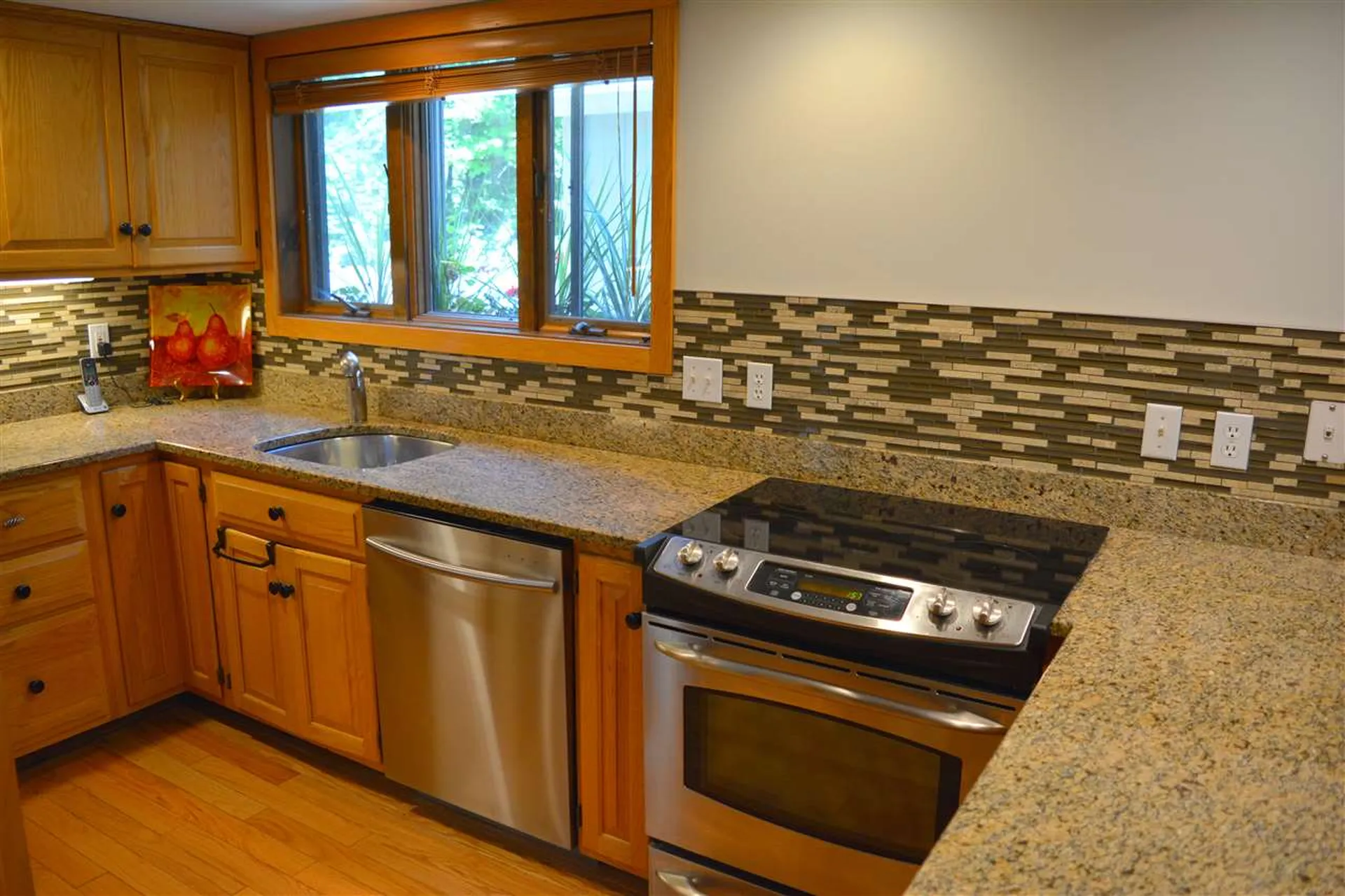 13 Anderson Pond Road Grantham NH 03753