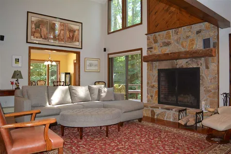 13 Anderson Pond Road Grantham NH 03753
