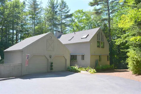 13 Anderson Pond Road Grantham NH 03753