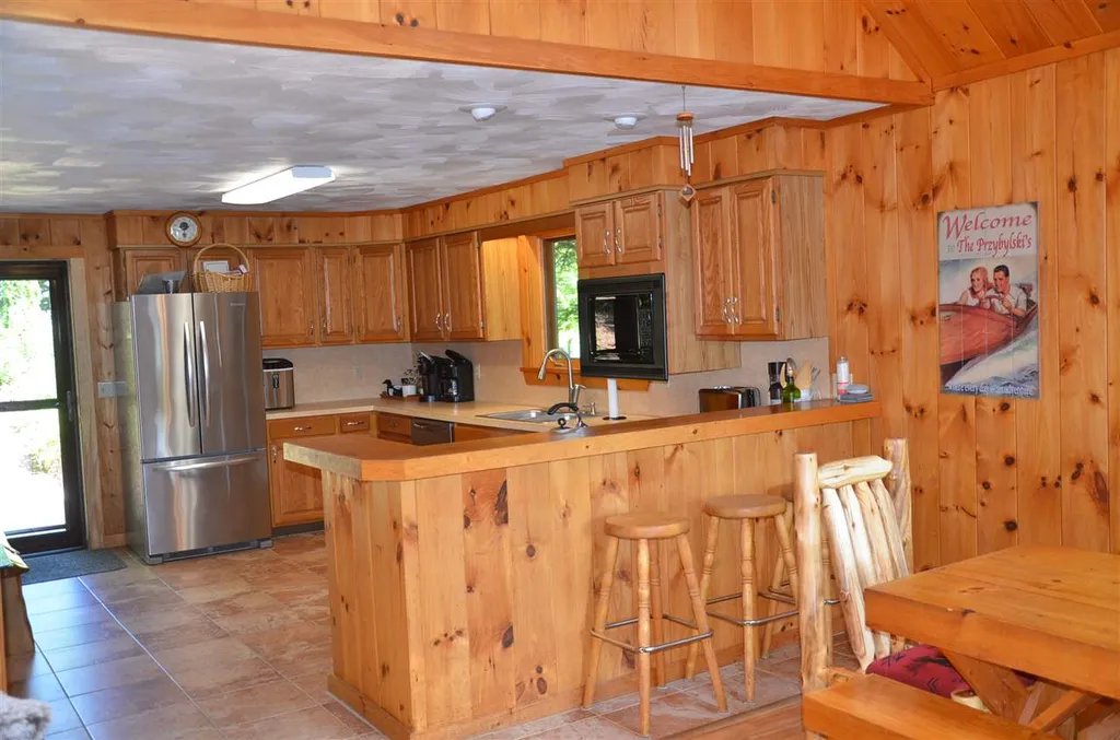 22 Sawmill Shores Road Meredith NH 03253