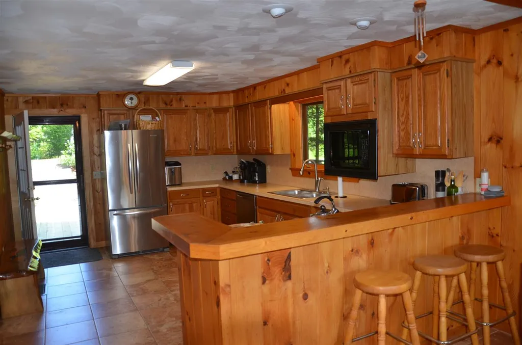 22 Sawmill Shores Road Meredith NH 03253