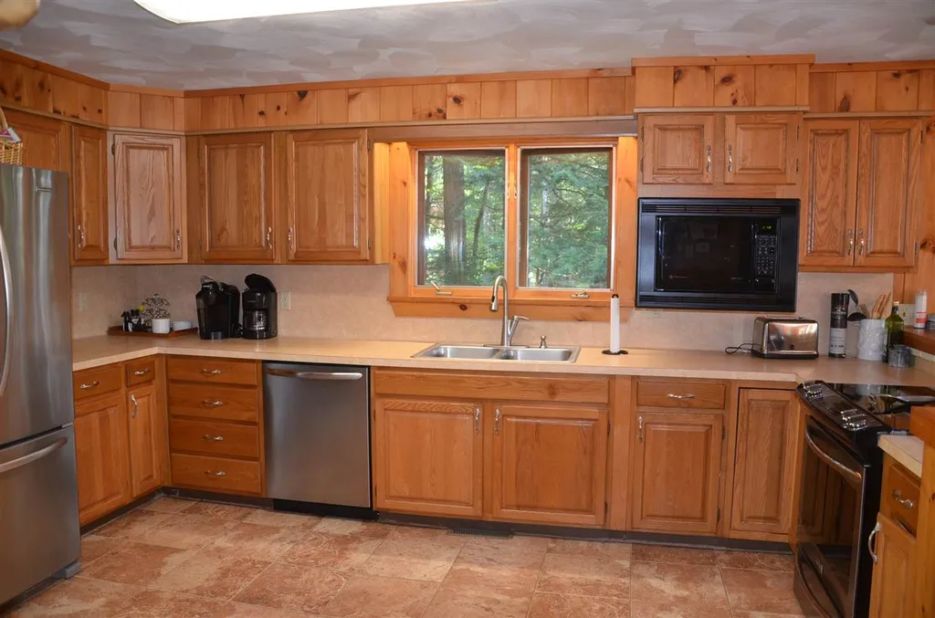 22 Sawmill Shores Road Meredith NH 03253