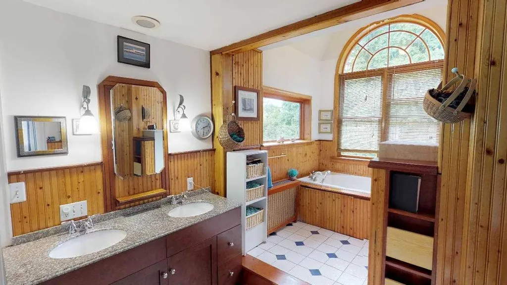 10 Ridge Road Concord NH 03301