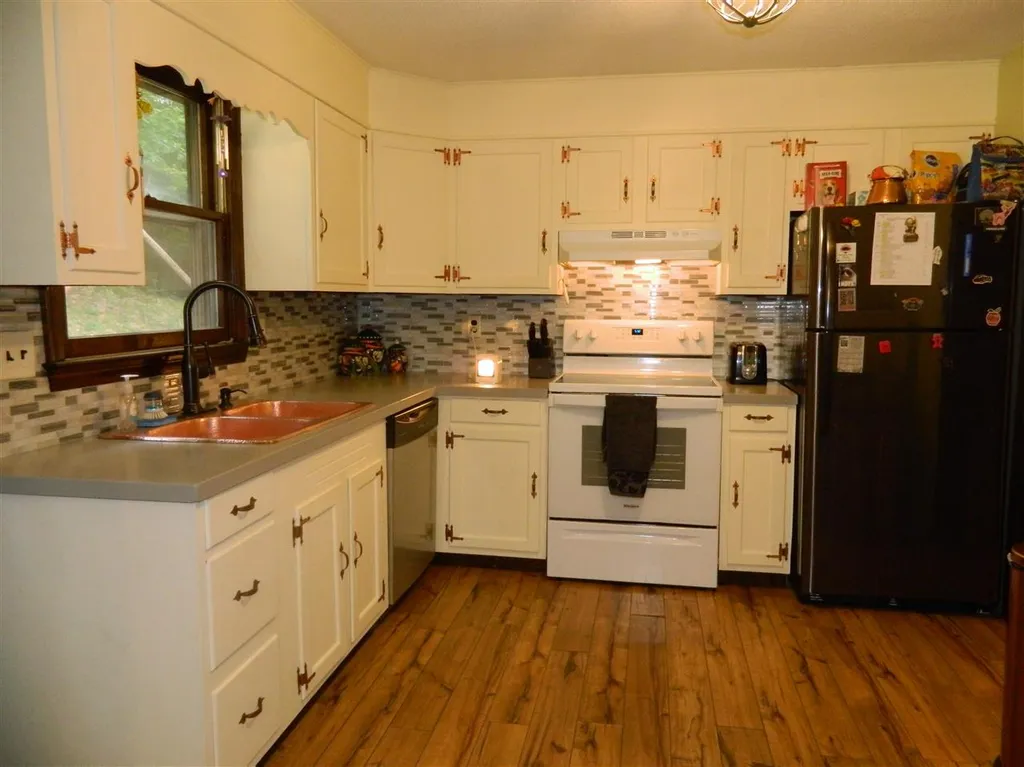 820 S Main Street Bristol NH 03222