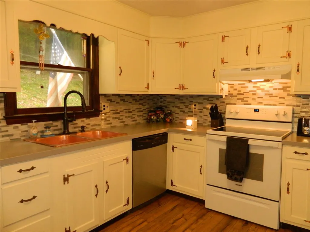 820 S Main Street Bristol NH 03222