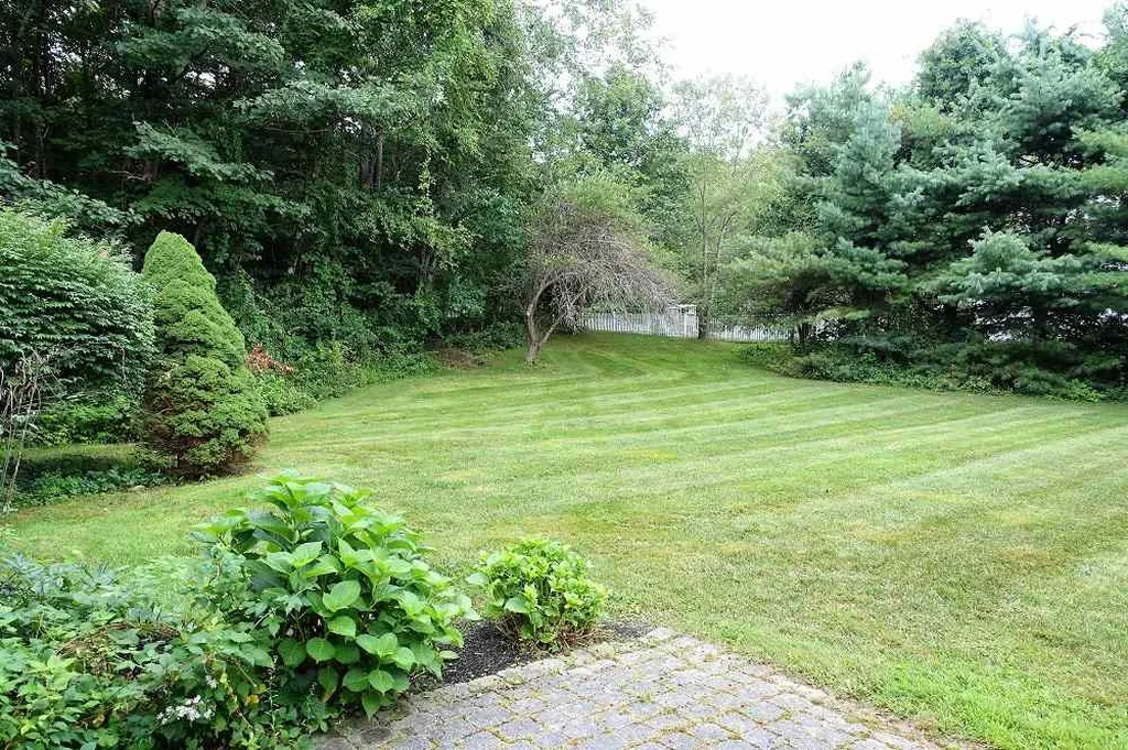 3 Long Hill Road Stratham NH 03885