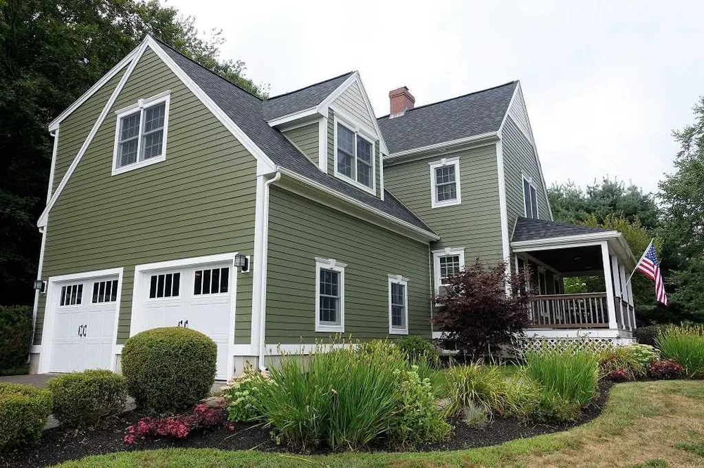 3 Long Hill Road Stratham NH 03885