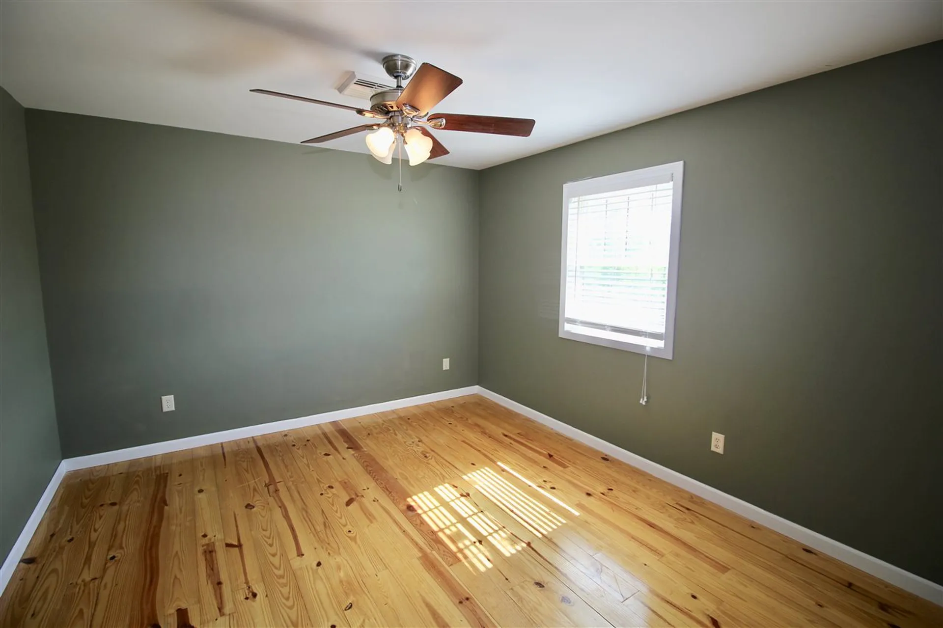 186 Eastry Court Charlotte VT 05445
