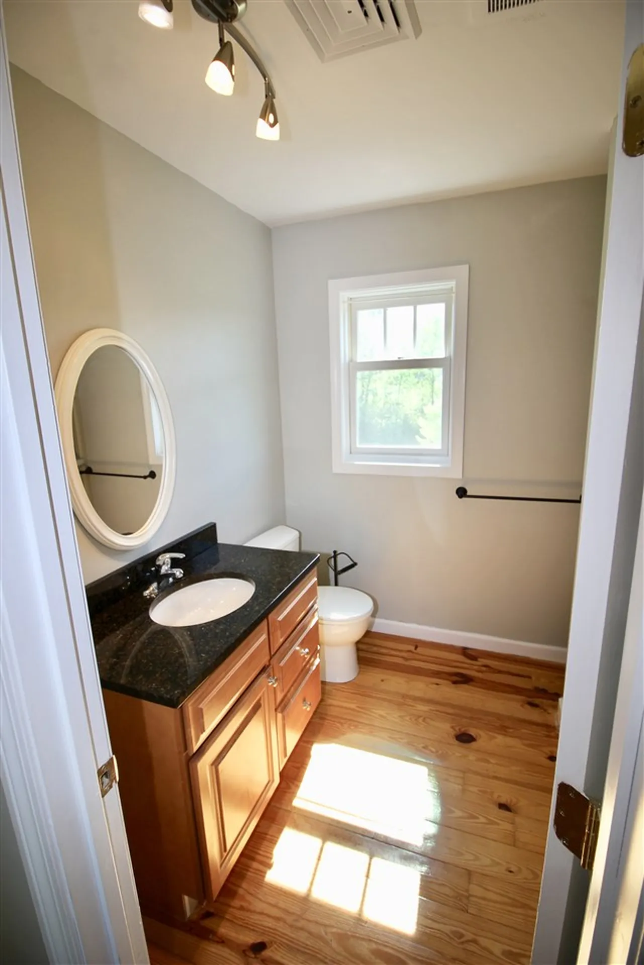 186 Eastry Court Charlotte VT 05445