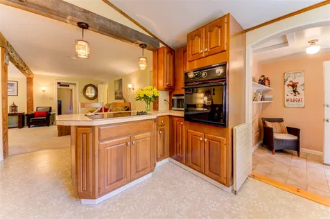 1040 West Side Road Conway NH 03860
