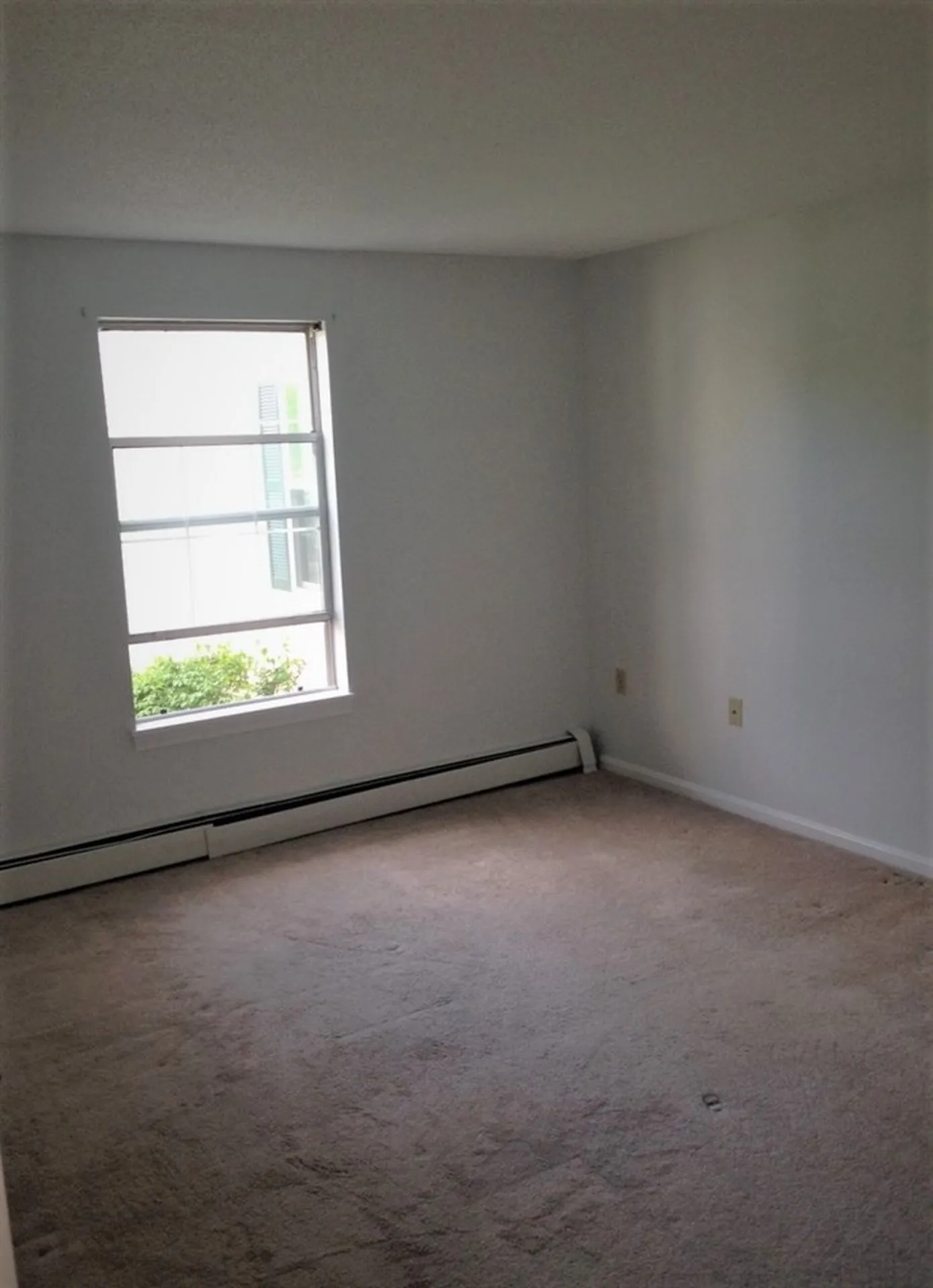 1405 White Cedar Boulevard Portsmouth NH 03801