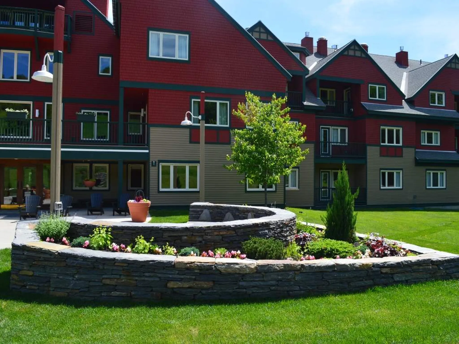 89 Grand Summit Way Dover VT 05356