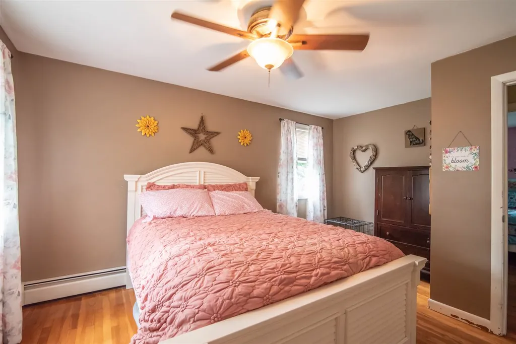 6 Chisholm Road Kingston NH 03848
