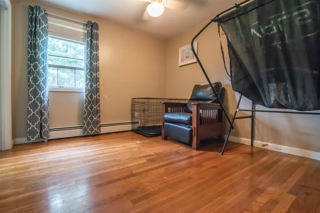 6 Chisholm Road Kingston NH 03848