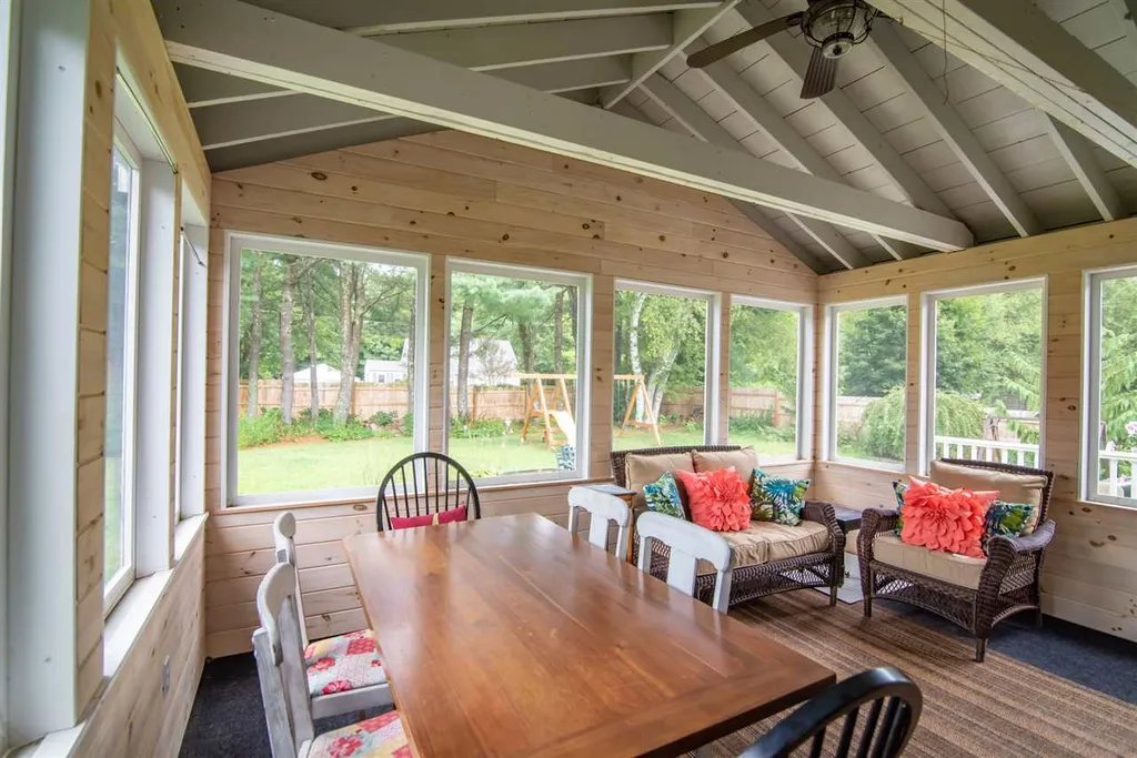 6 Chisholm Road Kingston NH 03848