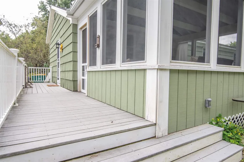 6 Chisholm Road Kingston NH 03848