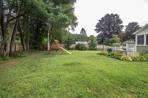 6 Chisholm Road Kingston NH 03848