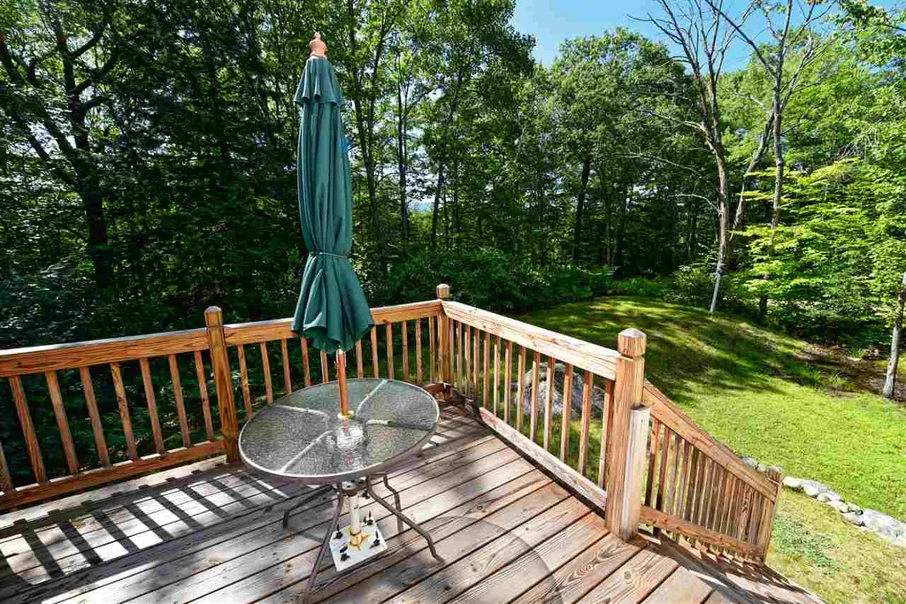 28 Bern Drive Madison NH 03849