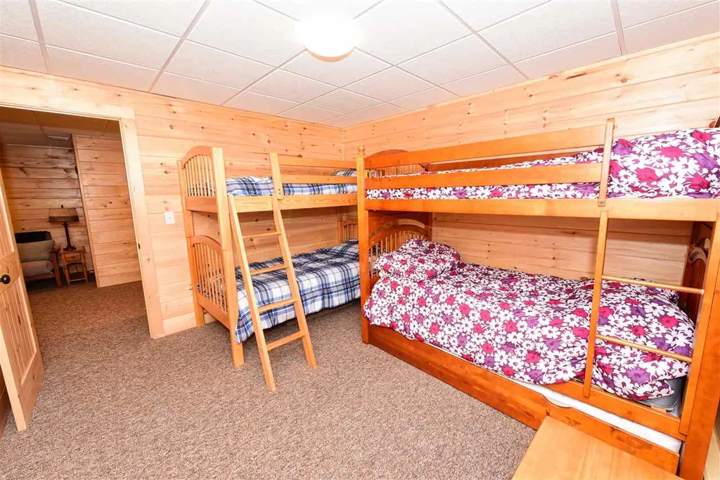 28 Bern Drive Madison NH 03849