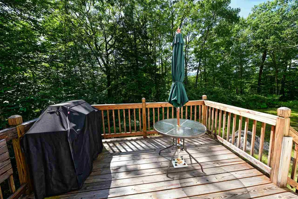 28 Bern Drive Madison NH 03849