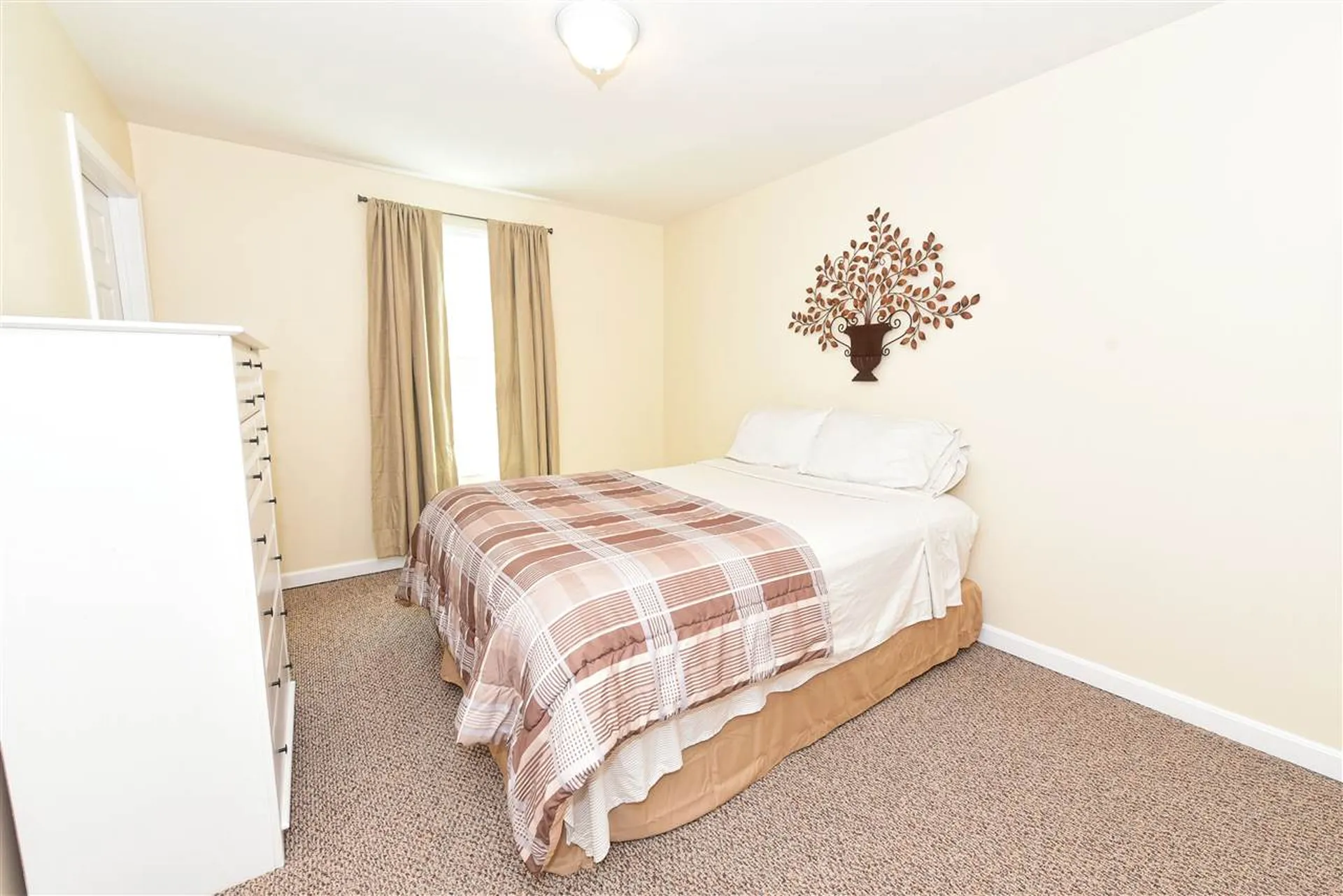 28 Bern Drive Madison NH 03849