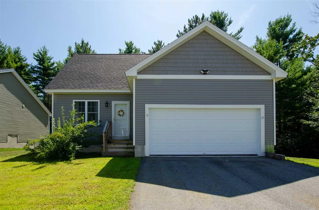 20 Rangeway Drive Rochester NH 03868