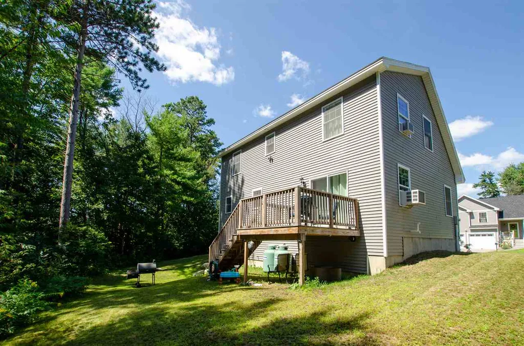 20 Rangeway Drive Rochester NH 03868