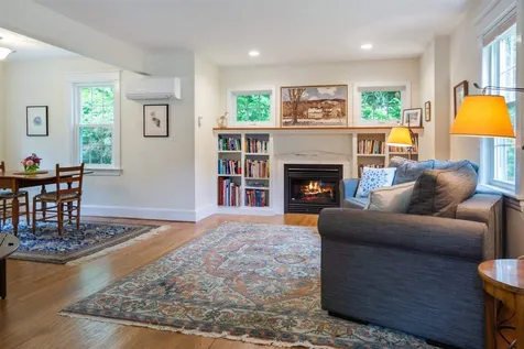 144 Everett Park New London NH 03257