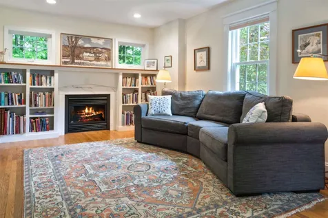 144 Everett Park New London NH 03257