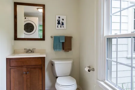 144 Everett Park New London NH 03257