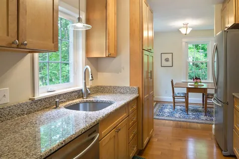 144 Everett Park New London NH 03257