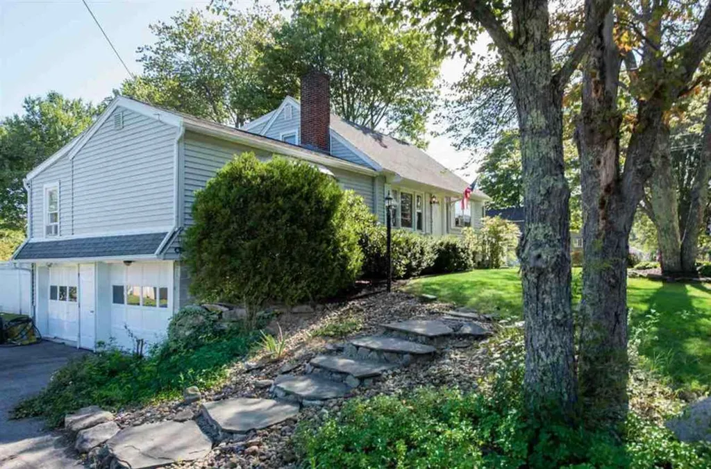 17 Rocky Hill Road Somersworth NH 03878