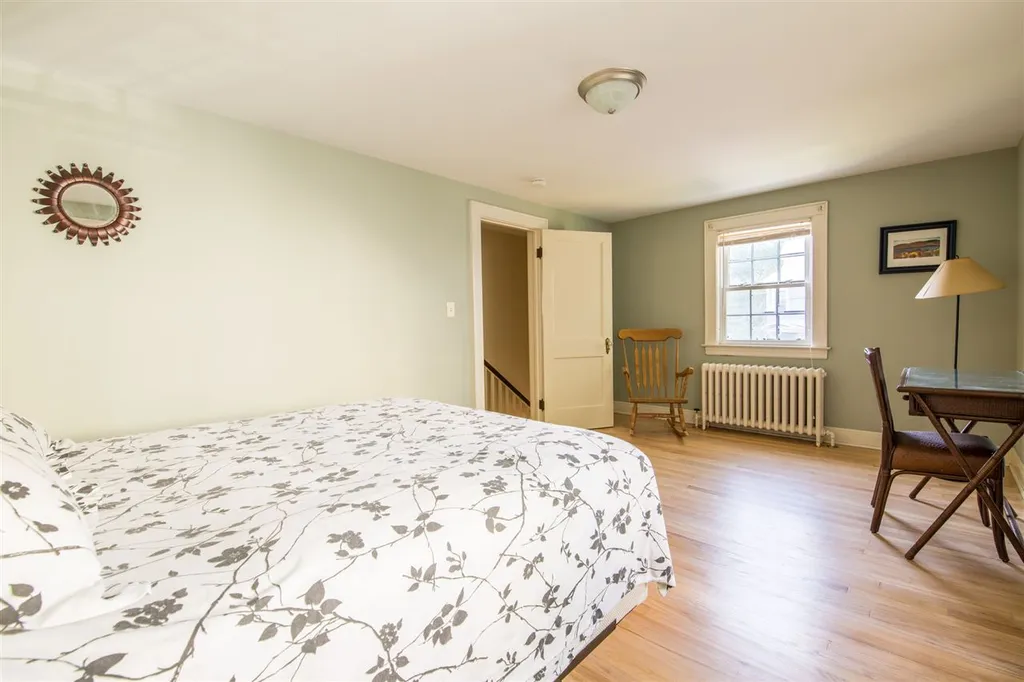25 Cliff Street Burlington VT 05401