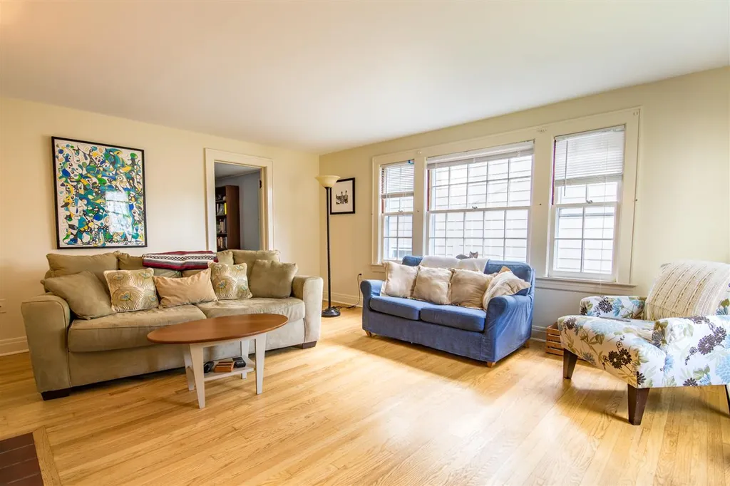 25 Cliff Street Burlington VT 05401